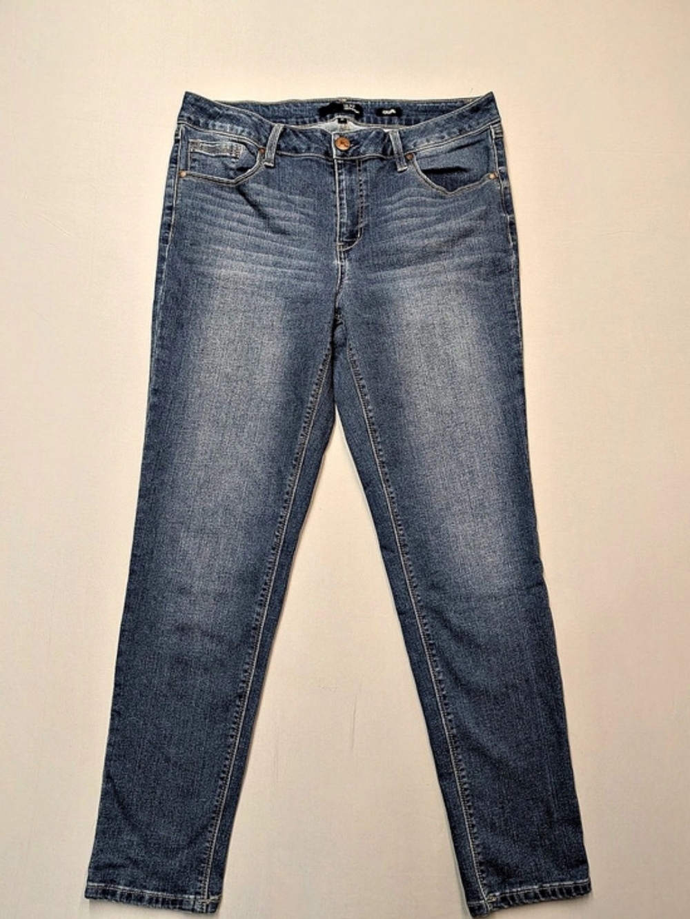 1822 Denim Adrianna Denim Jeans Women’s Size 14 Blue Skinny Mid Rise Stretch